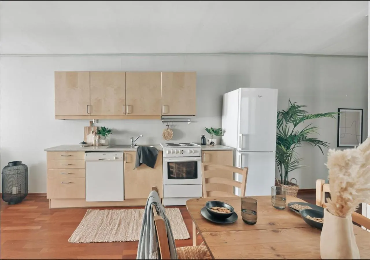 Apartment In The Heart Of برغن